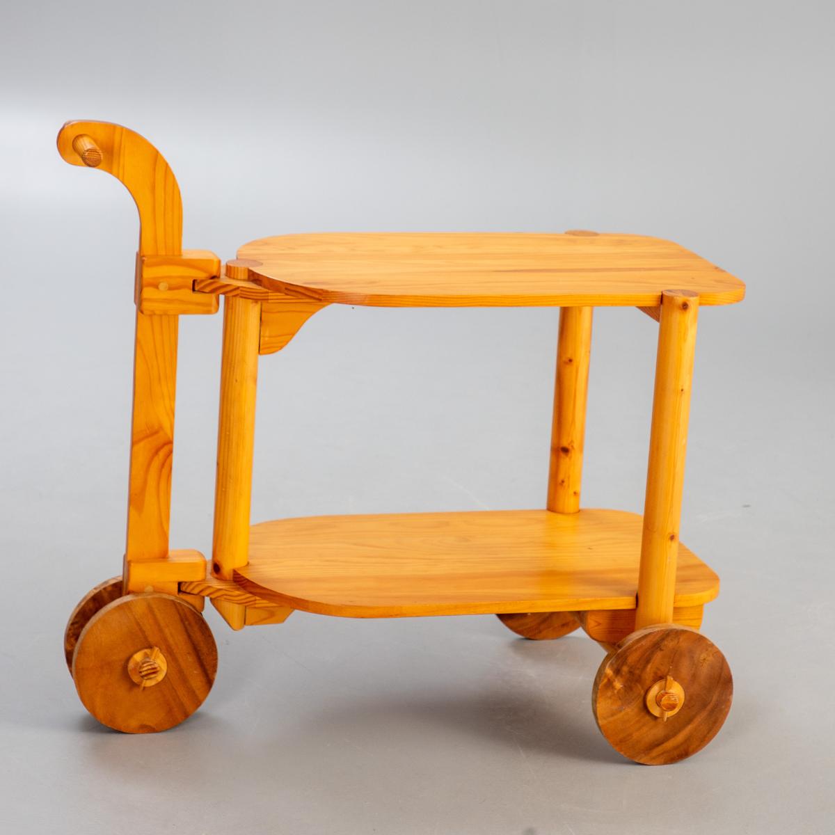 swedish trolley in pine - Wood - 1970s