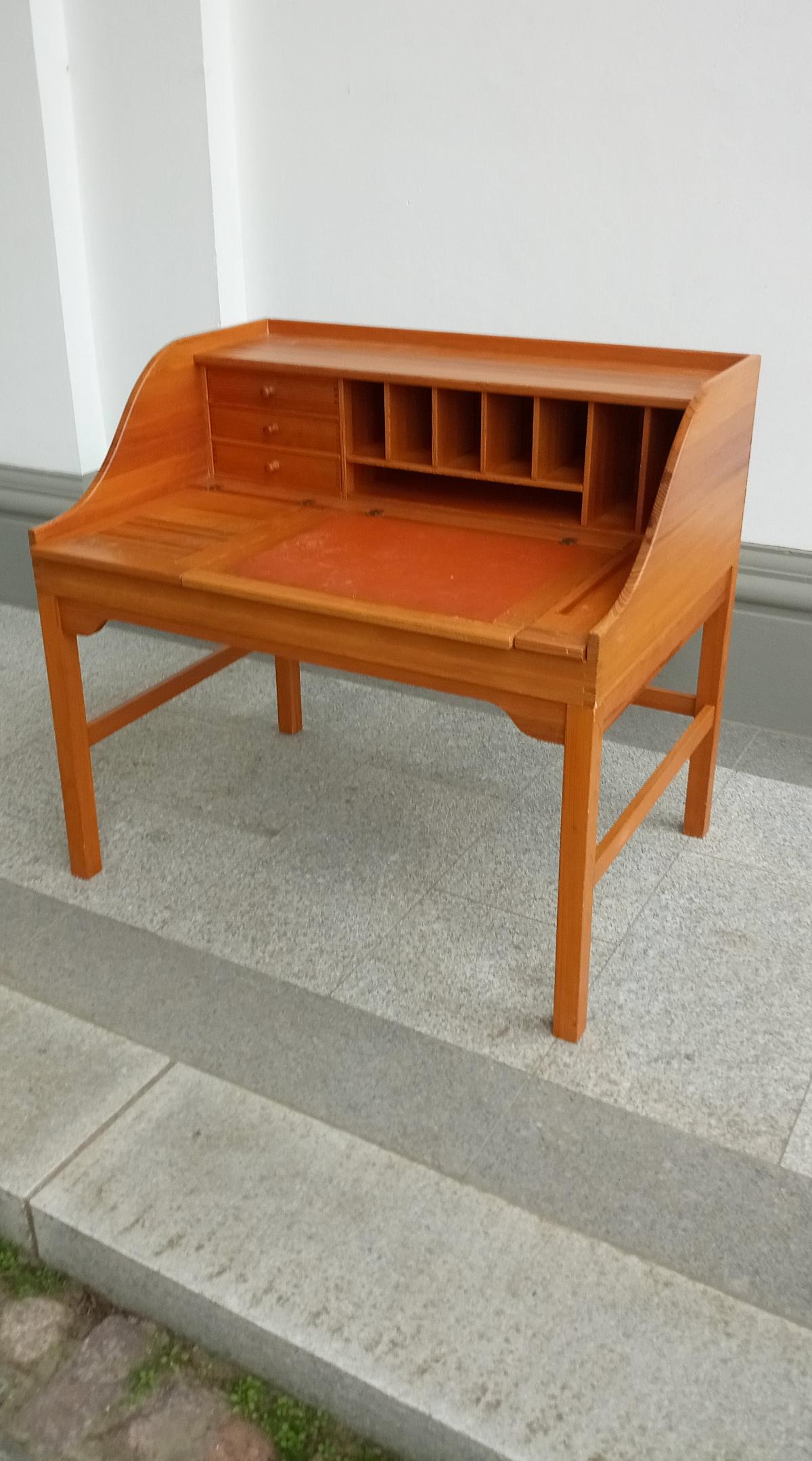 Desk in oregon pine by Andreas Hansen for Hadsten Träindustri - Bois - Années 70