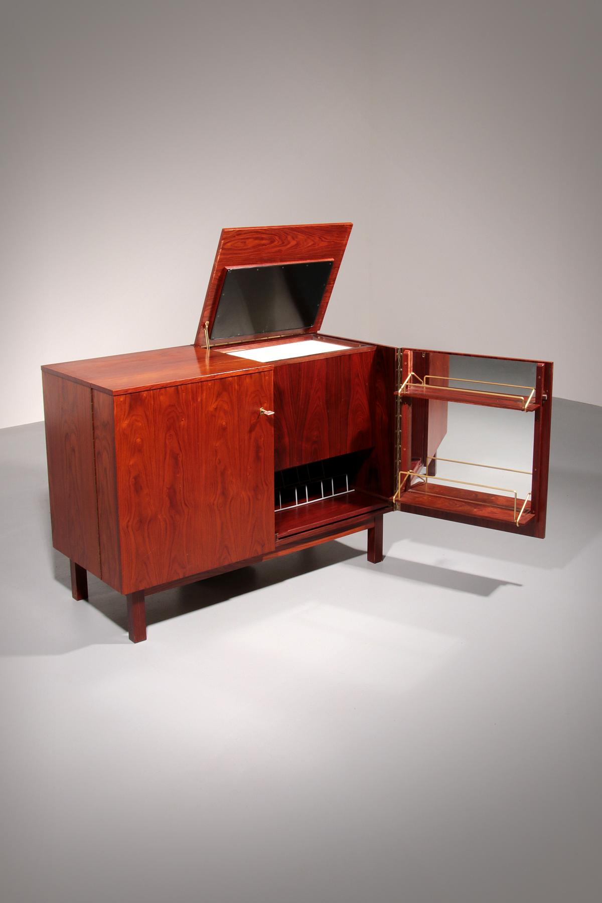Timeless Scandinavian Mini-Bar with Mid-Century Charm 1960 - Wood - 1960s