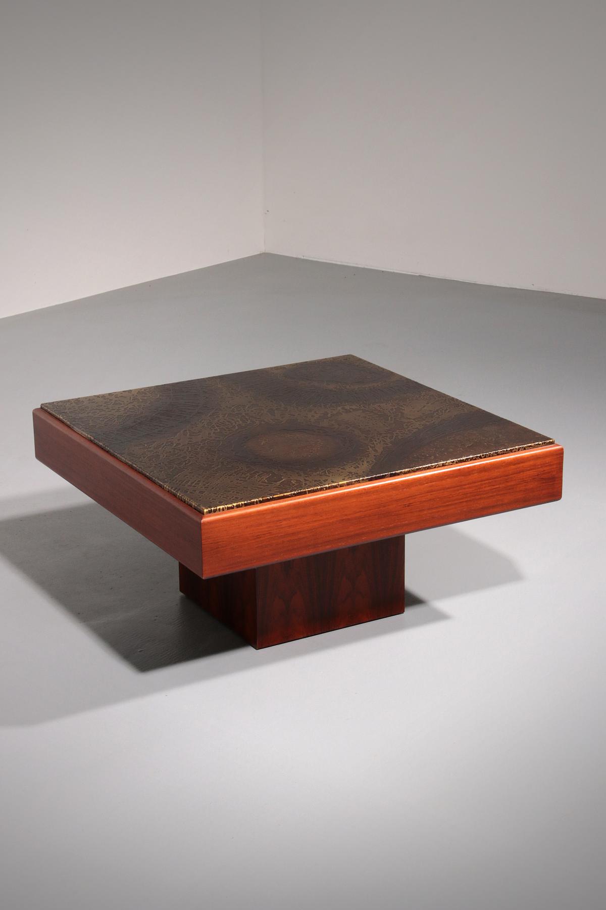 Brutalist Coffee Table with Copper Top and Wooden Base 1970 - Wood - 1970s