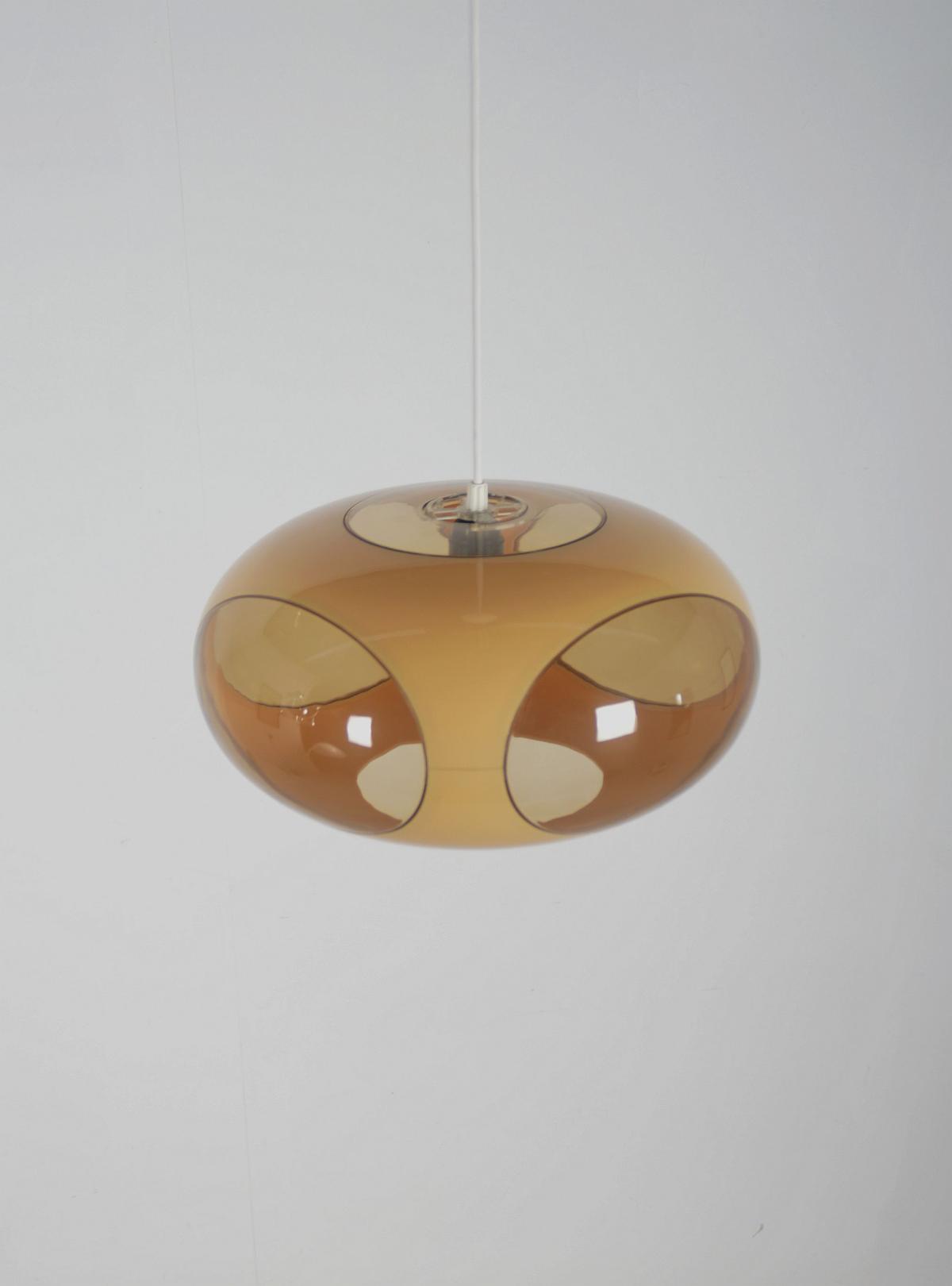 Space Age UFO pendant lamp 'Bug Eye' (beige) by Massive, 1970s - Plastique - Années 70