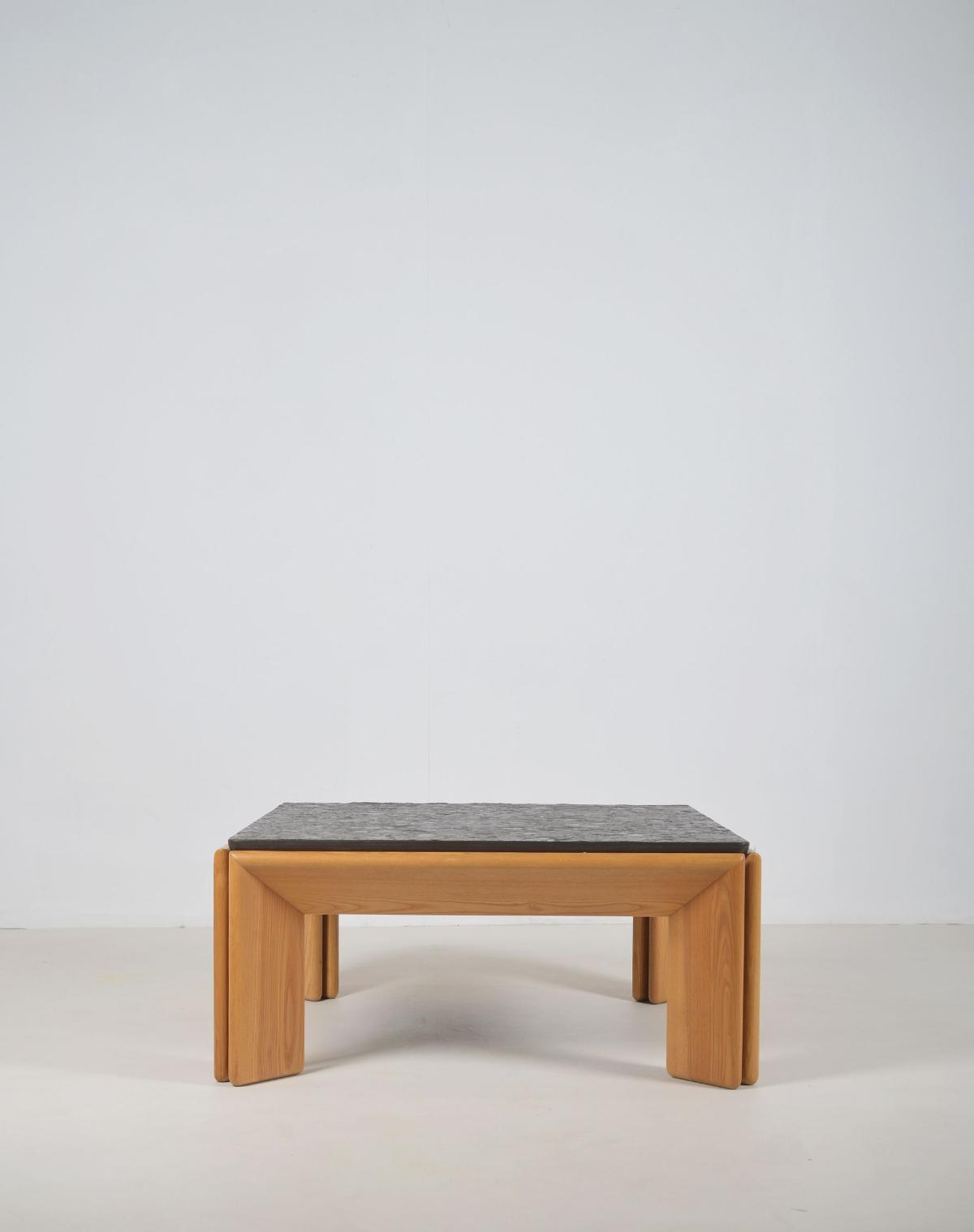 Brutalist coffee table with natural stone top, 1970s - Pierre - Années 70